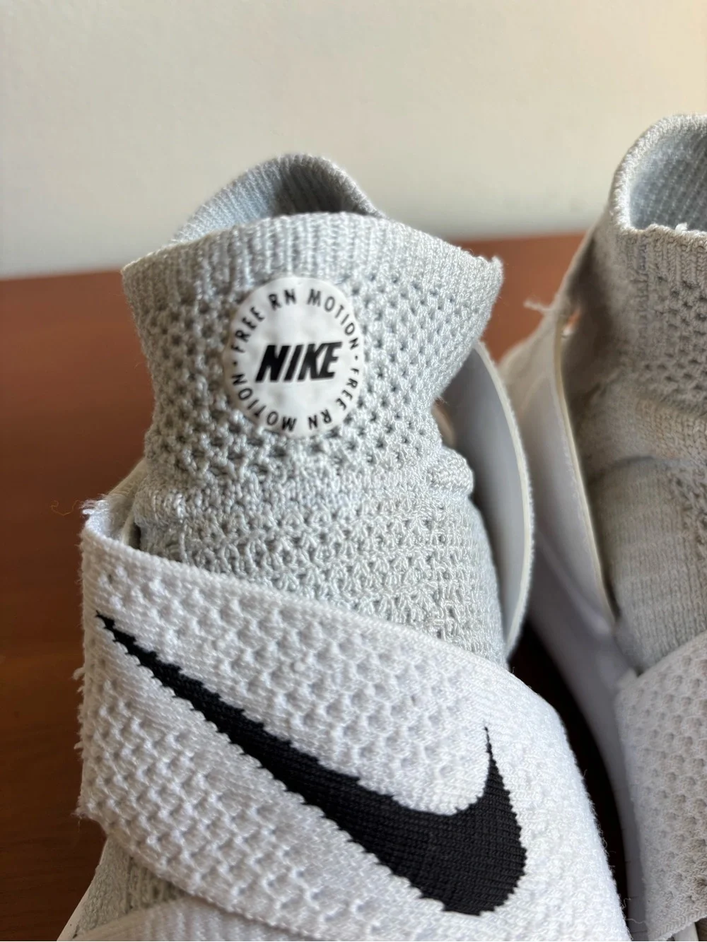Nike Free RN Motion Flyknit size 7